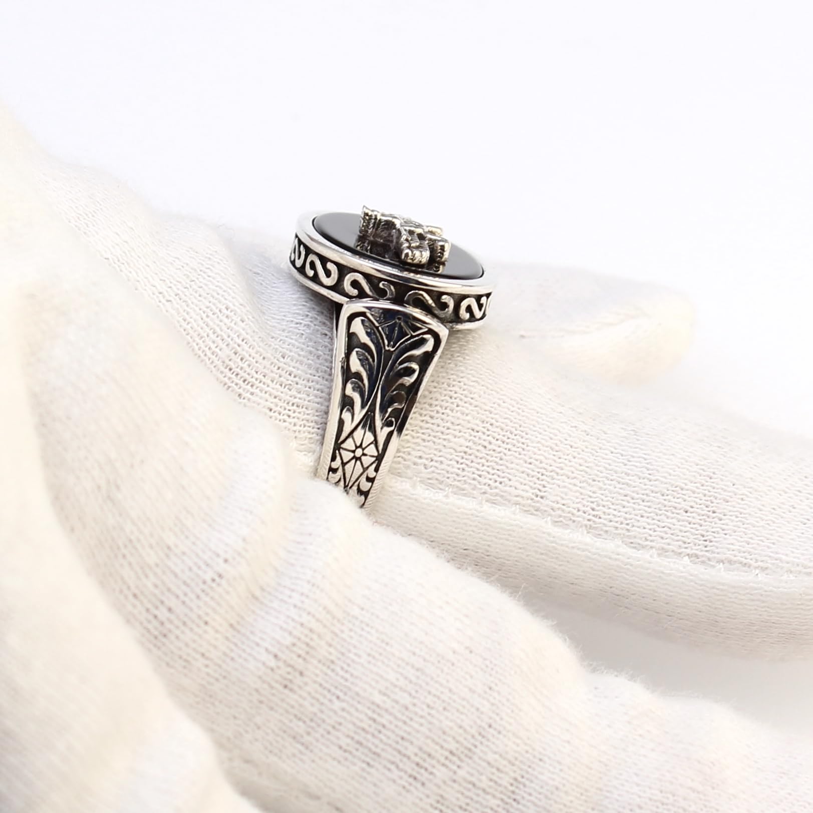 Handcrafted Sterling Silver Farvahar Faravahar Onyx Persian Zoroastrian Ring Size 8.5