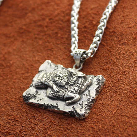 Sterling Silver Persian Empire Lion Bull Fight Achaemenid Iranian Necklace Pendant