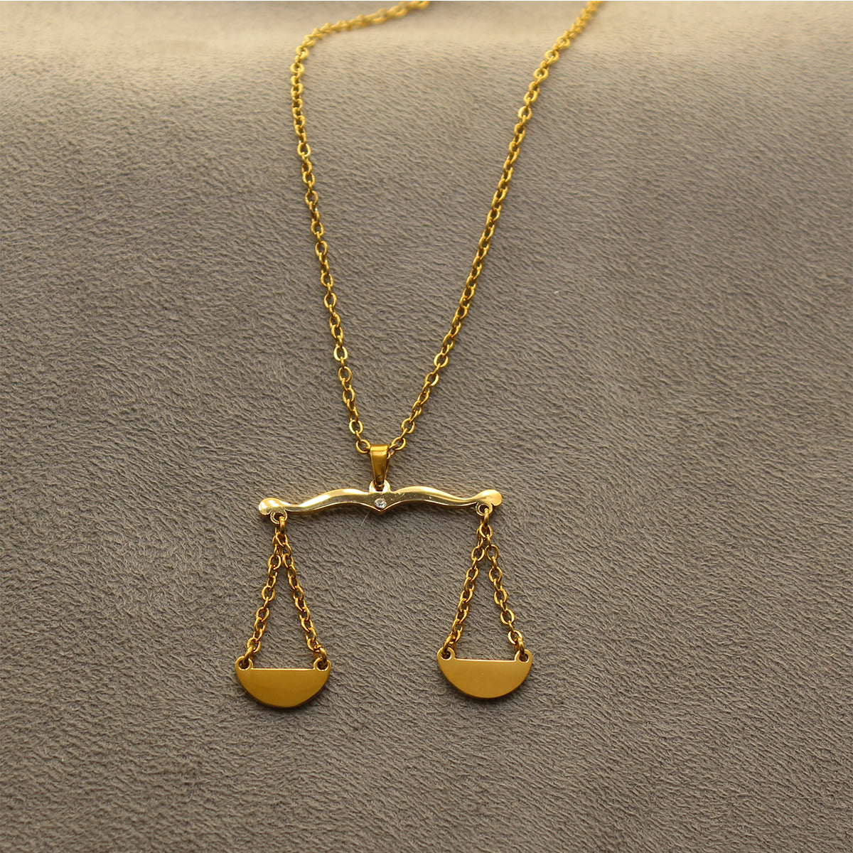 1 Shahbanoo Farah Pahlavi The scales of justice necklace