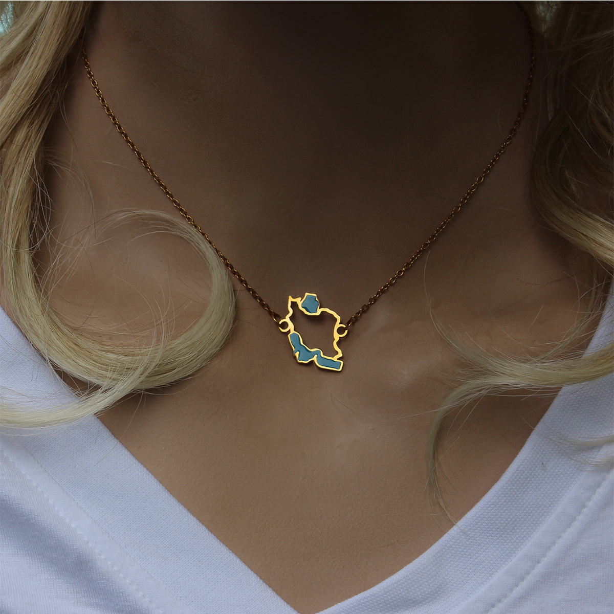 1 Iran map necklace Choker