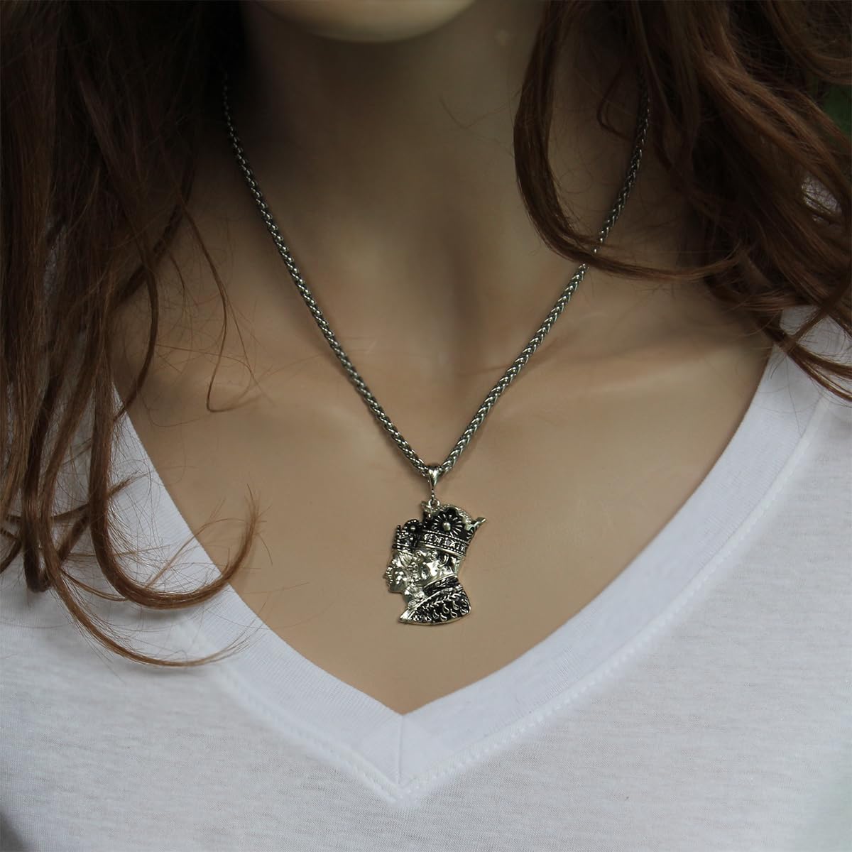 Pahlavi Iranian King and Queen Shah Farah Pendant Necklace Chain