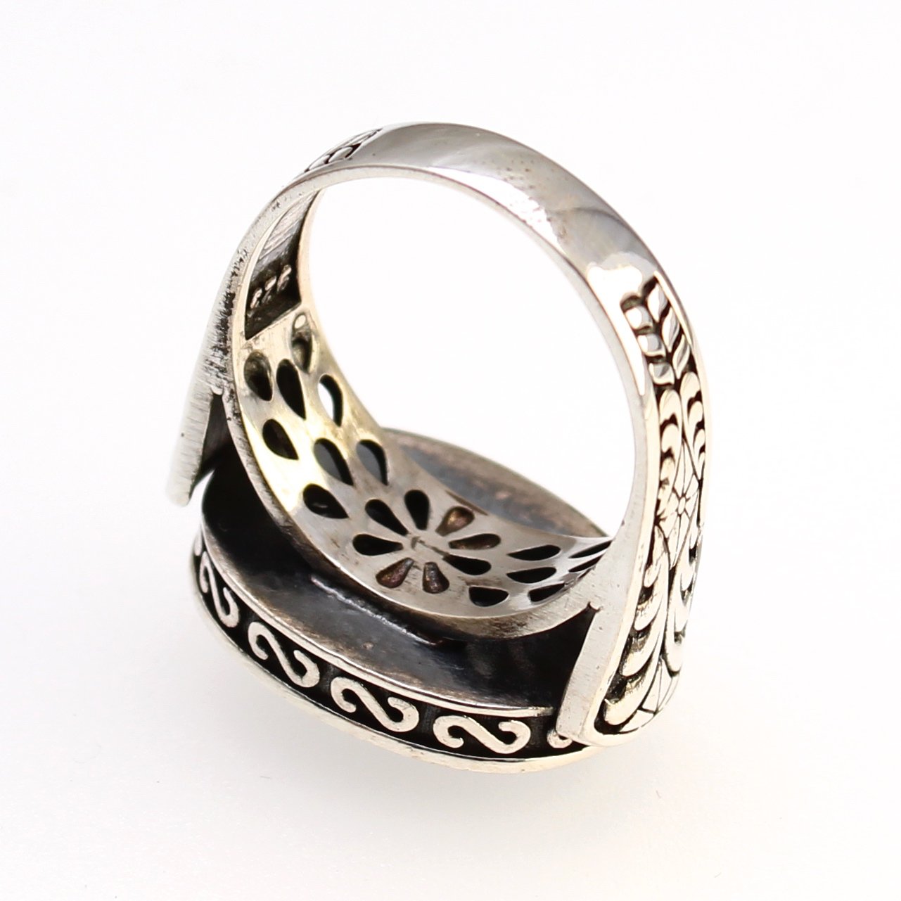 Handcrafted Sterling Silver Farvahar Faravahar Onyx Persian Zoroastrian Ring Size 8.5